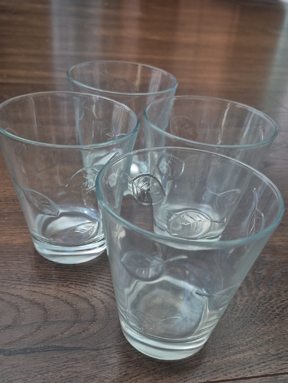 Libbey embossed leaves set of 4 lowball rocks glasses, Clear Glass 12 oz.